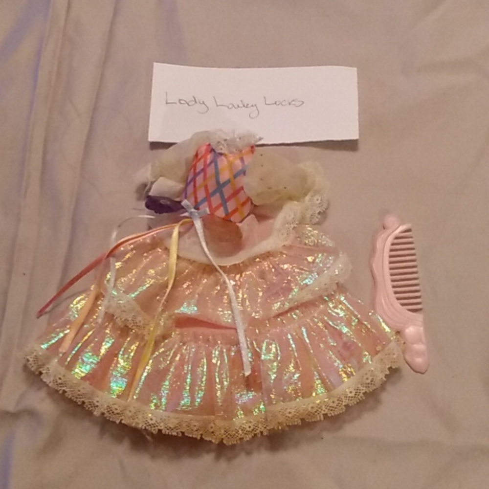 Vintage 1980s Lady Lovely Locks comb and dress
